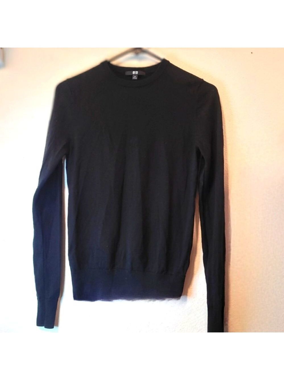 Uniqlo Black Wool Crewneck Sweater XS